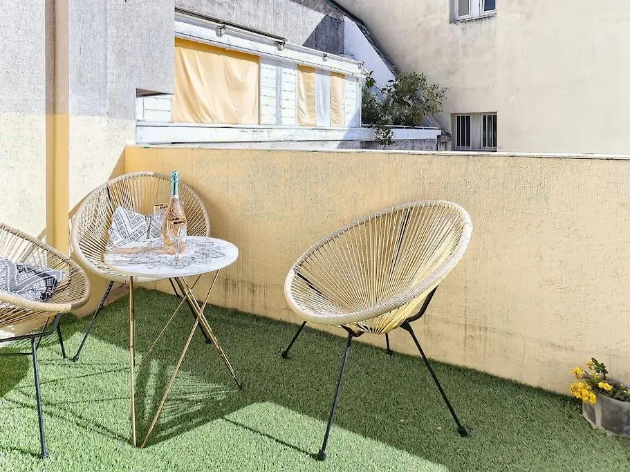 Centre Ville-Superbe Appartement De 50 M2 - Cosy Avec Terrasse -Wifi Nice Apartment