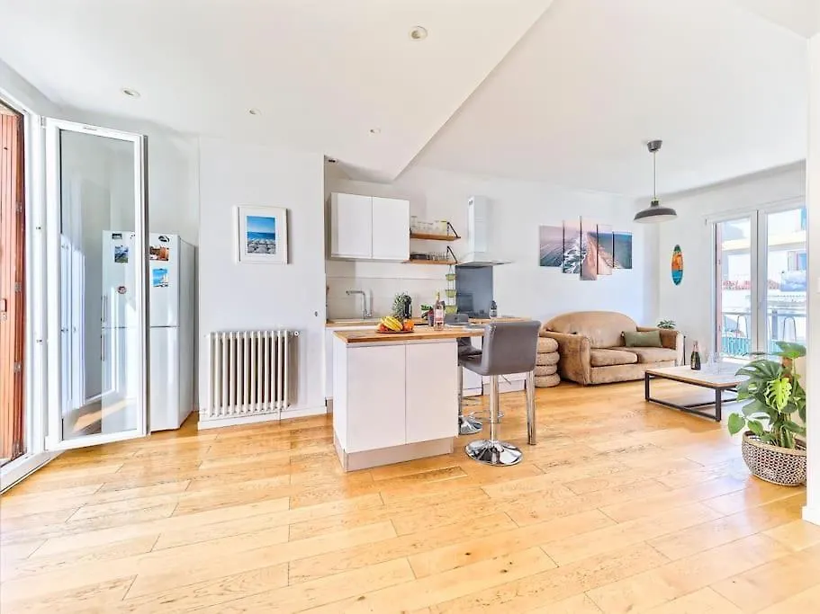 Centre Ville-Superbe Appartement De 50 M2 - Cosy Avec Terrasse -Wifi Nice Apartment